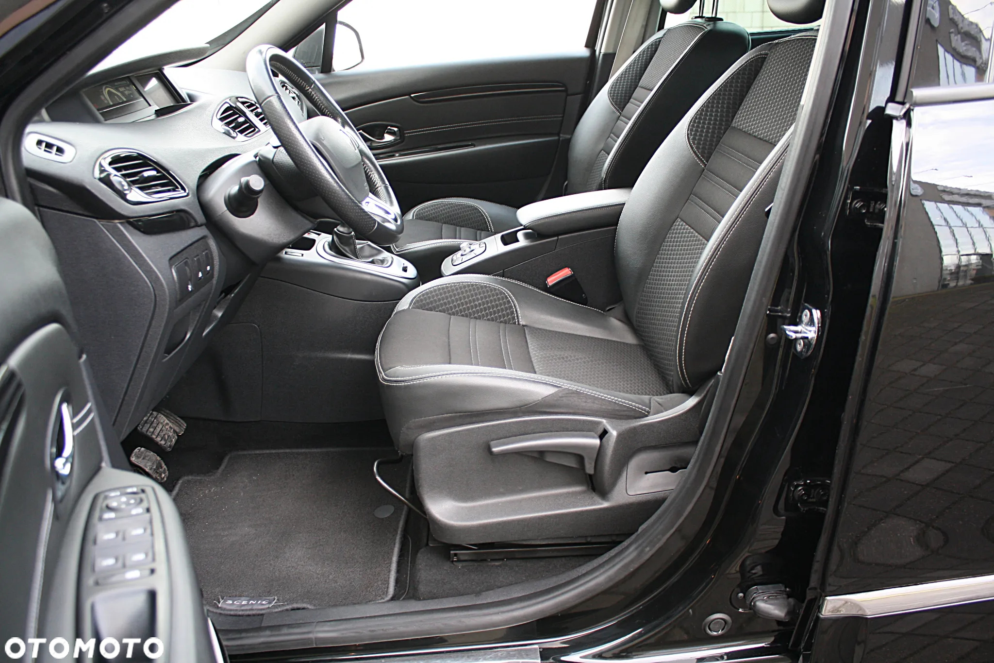 Renault Scenic 1.2 TCe Energy Bose Edition - 15