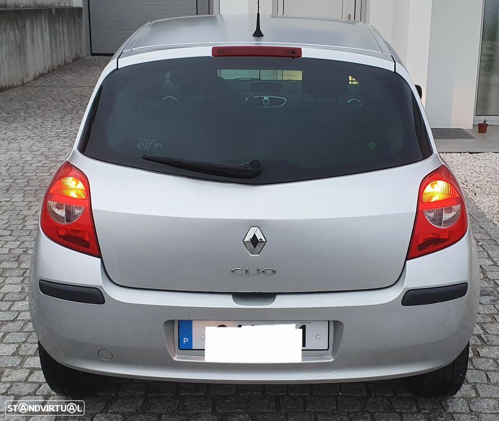 Renault Clio - 3