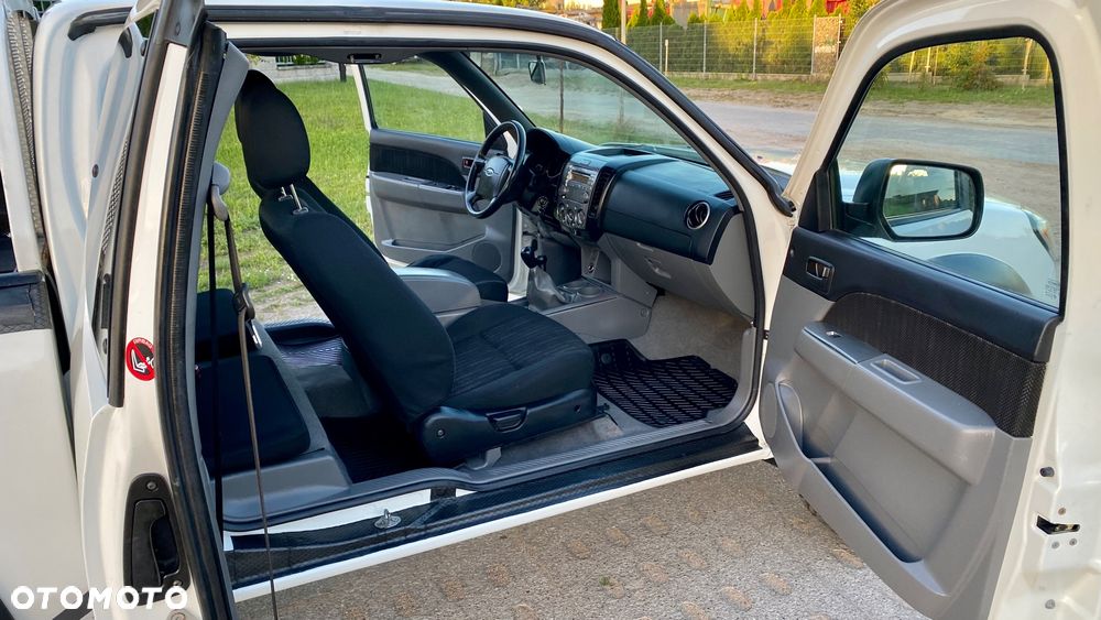 Ford Ranger 2.5 TDCi DC XLT - 13