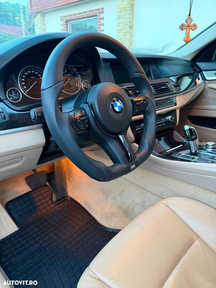 BMW Seria 5 530d xDrive Sport-Aut. - 14