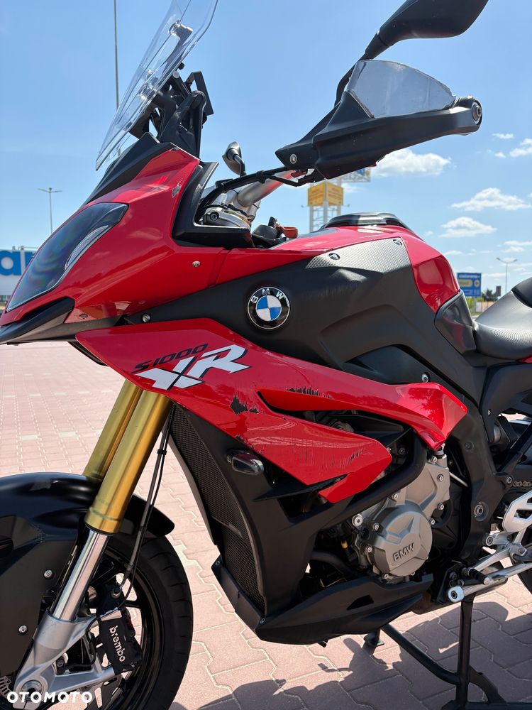 BMW S - 4