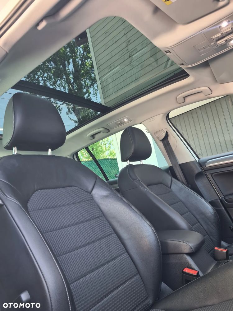 Volkswagen Golf Alltrack - 13