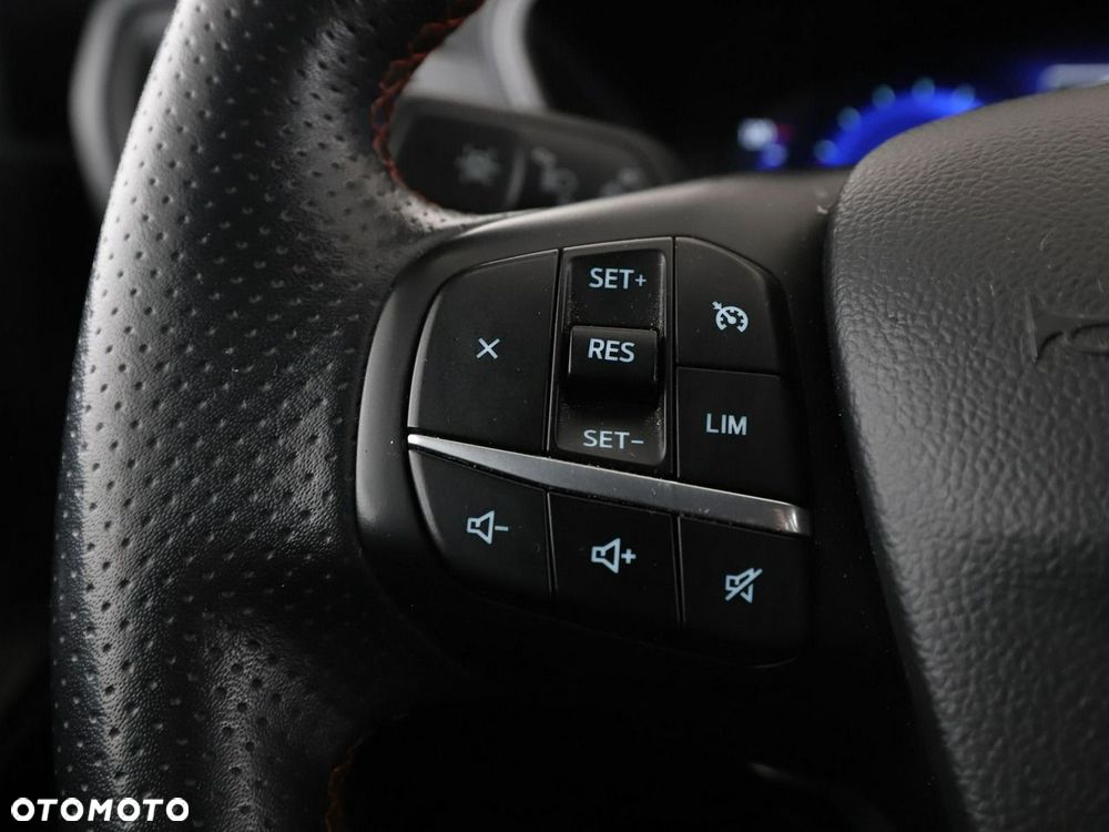 Ford Kuga 1.5 EcoBlue ST-LINE - 34