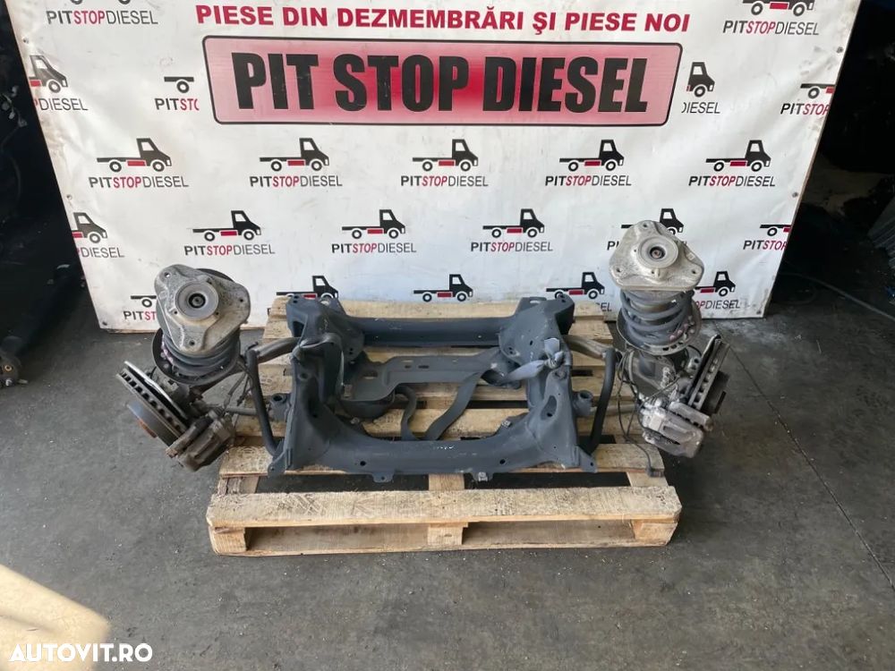 Etrier stanga dreapta fata w212 350 cdi 2011 2012 2013 2014 2015 2016 4X4 - 1