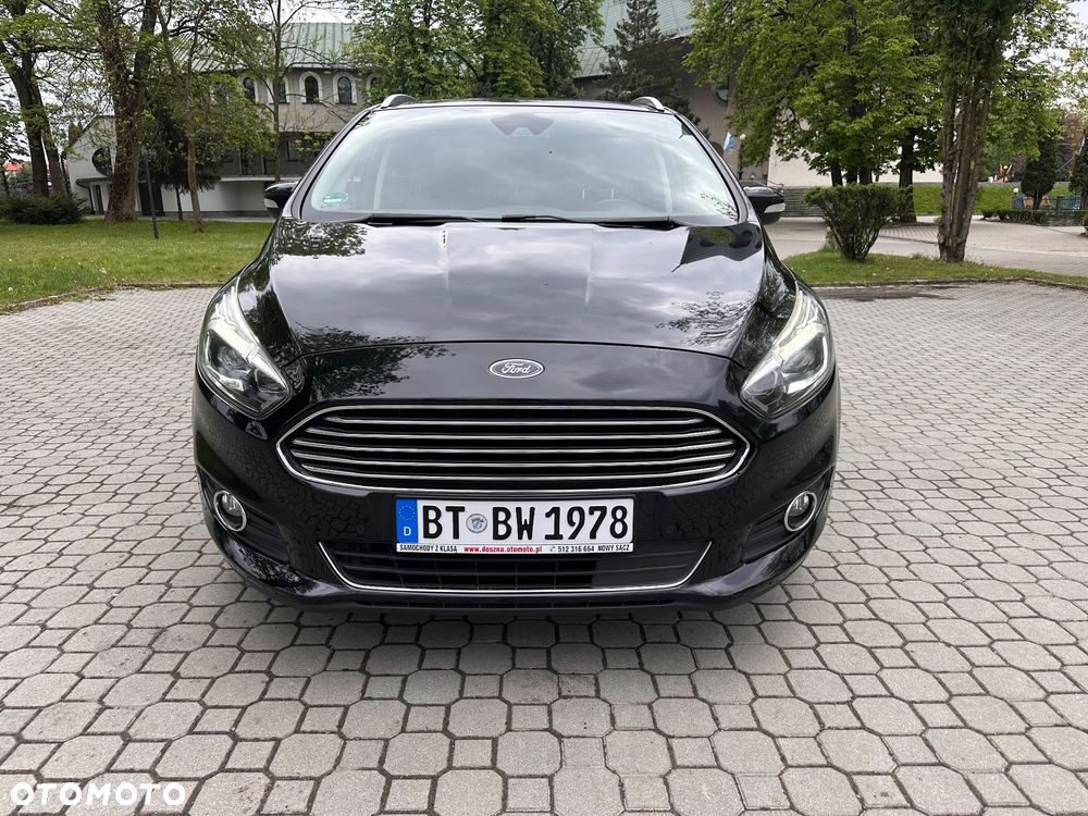 Ford S-Max 2.0 EcoBlue 4WD Titanium - 36