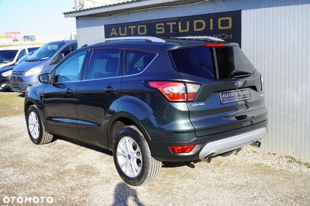 Ford Kuga - 37