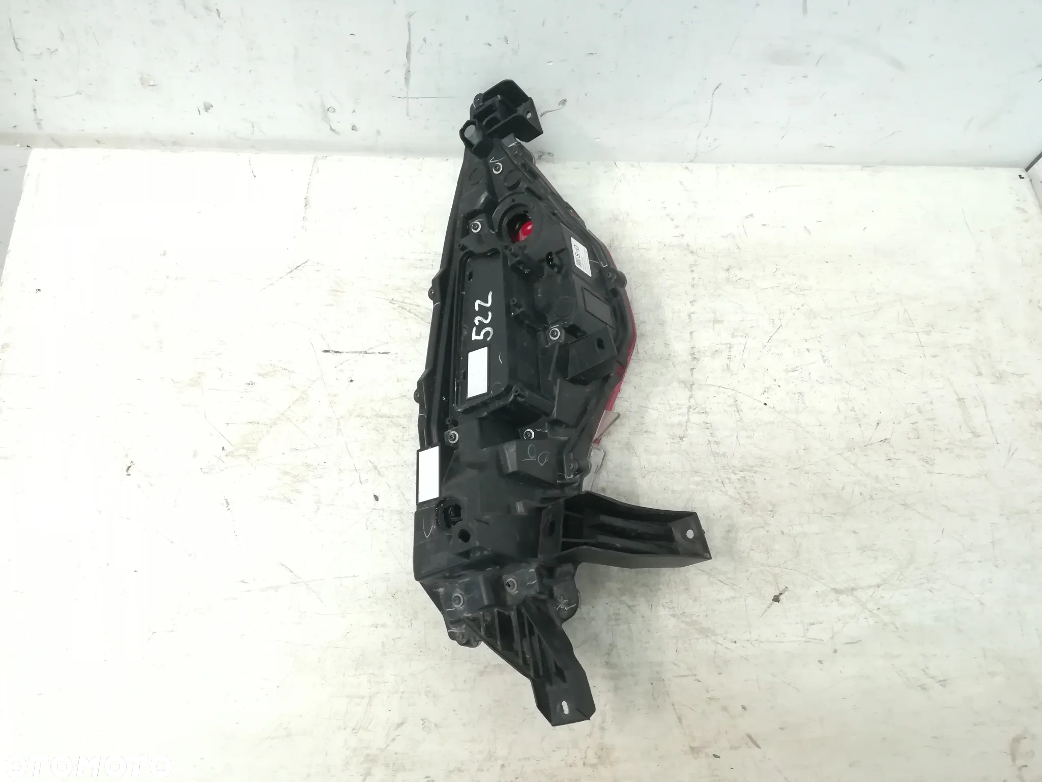 TOYOTA Prius IV lampa tył prawa w zderzak - 3