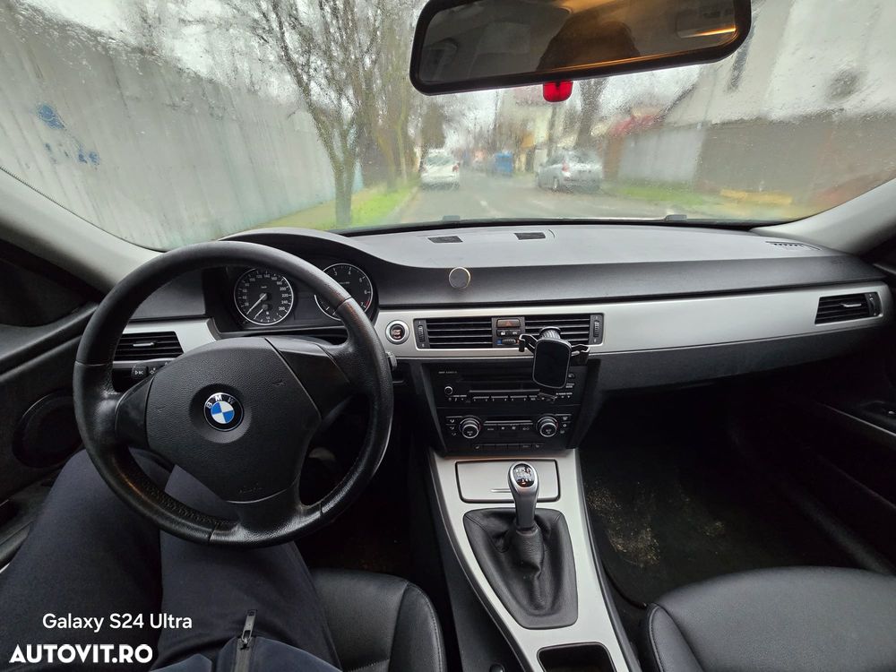 BMW Seria 3 318i Edition Lifestyle - 4