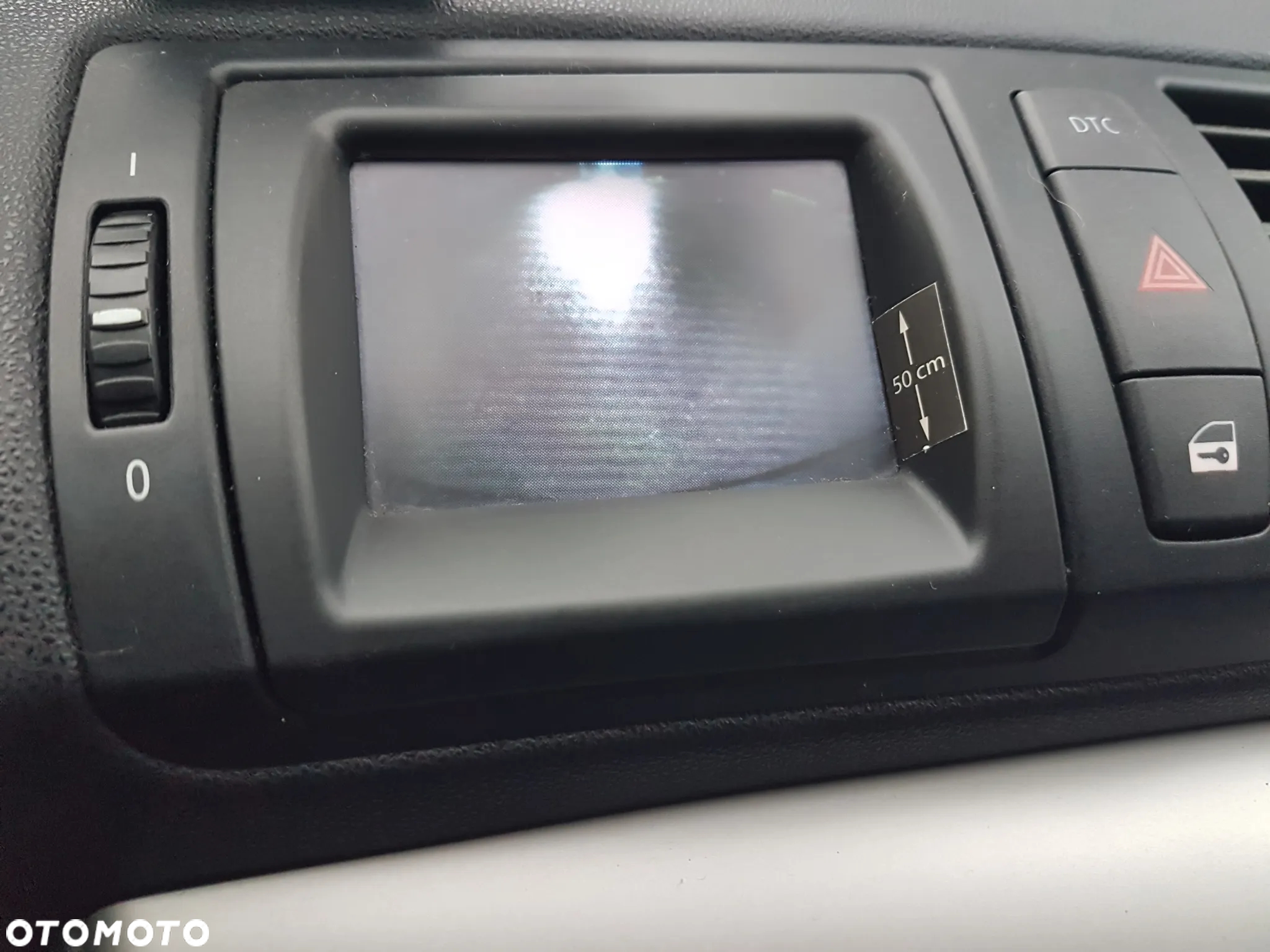 BMW Seria 1 120i - 24