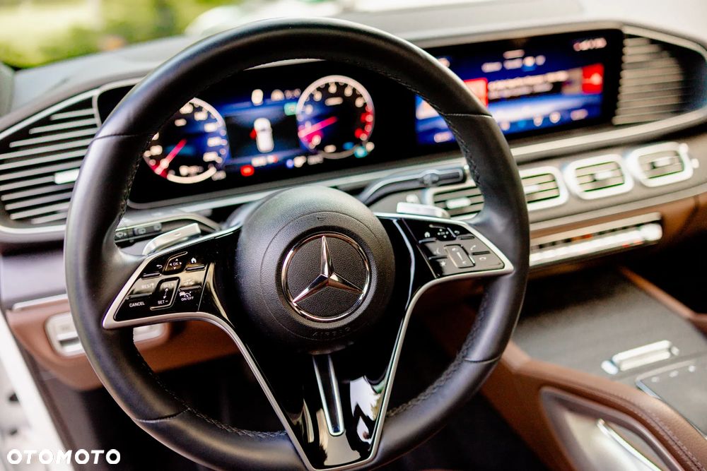 Mercedes-Benz GLE - 30