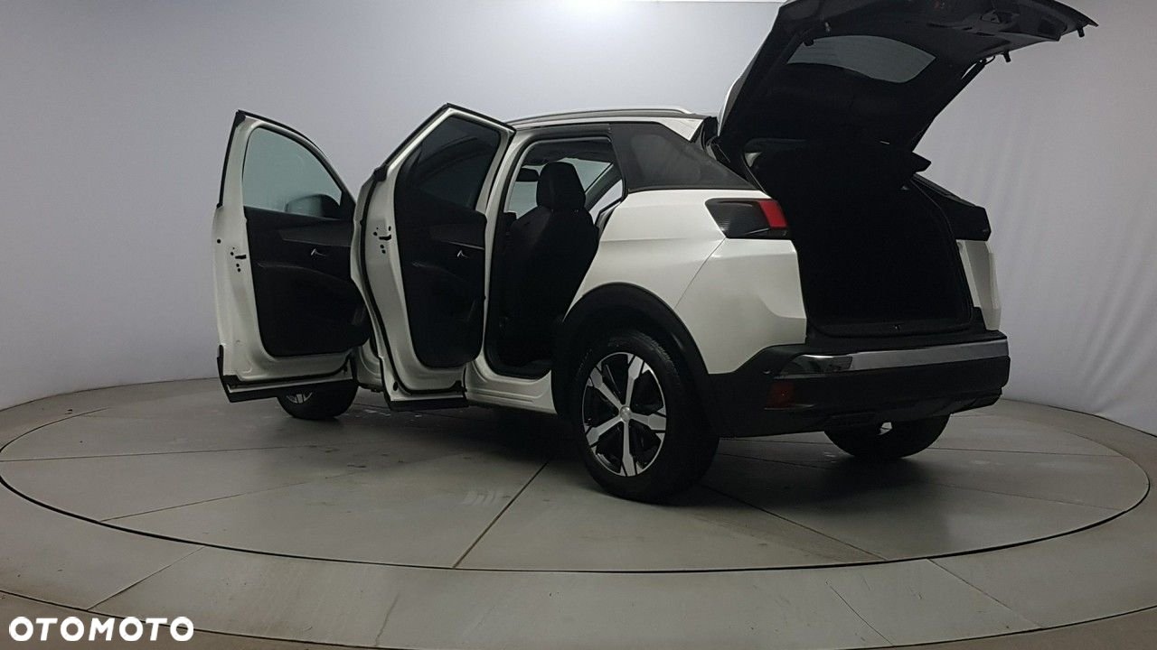Peugeot 3008 - 11