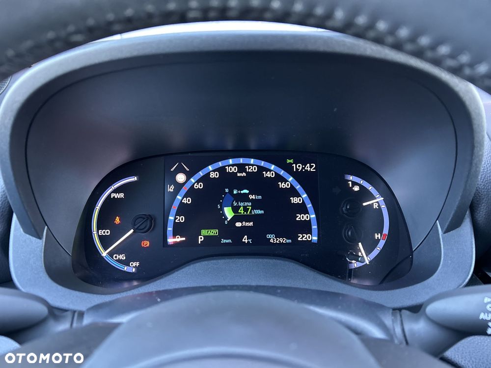 Toyota Yaris Cross Hybrid 1.5 Comfort - 12