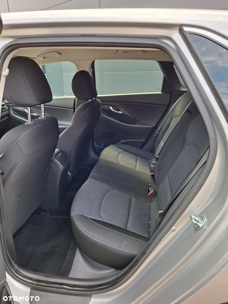 Hyundai i30 1.5 DPI Comfort - 12