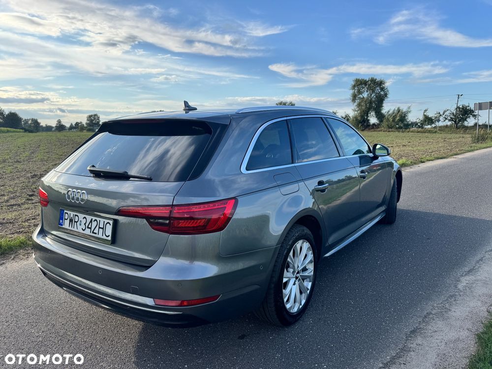 Audi A4 Avant 40 TDI S tronic - 41