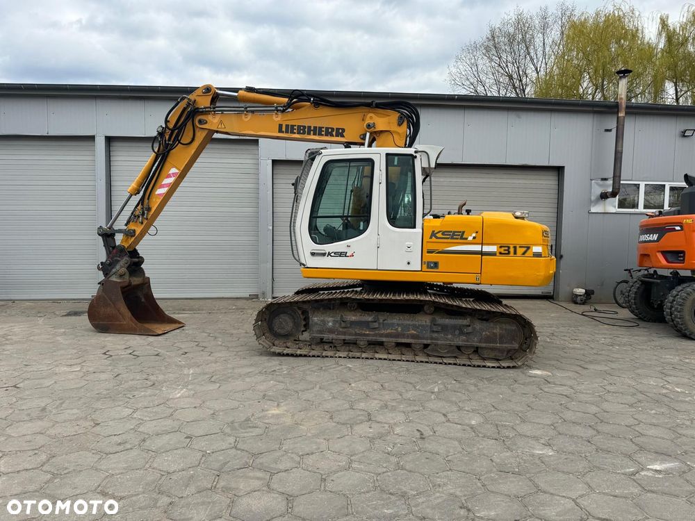 Liebherr 317 - 1