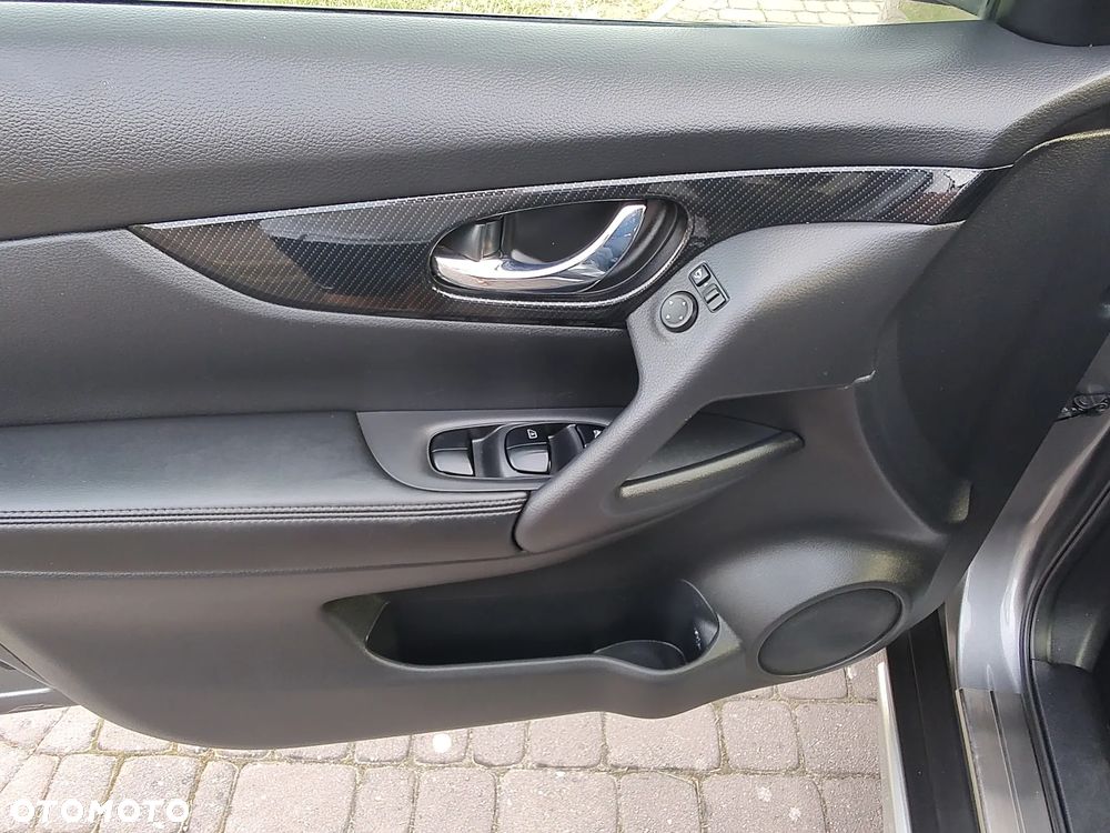 Nissan X-Trail 1.6 DCi ALL-MODE 4x4i N-Vision - 26
