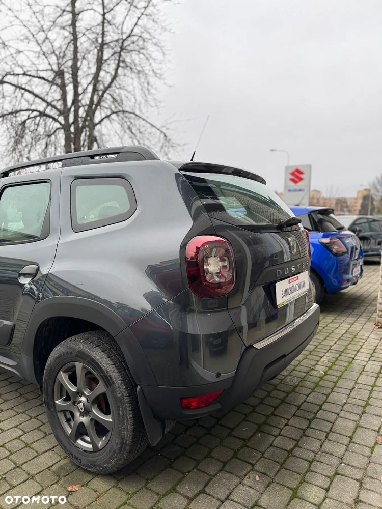 Dacia Duster SCe 115 4x2 Essentiel - 4