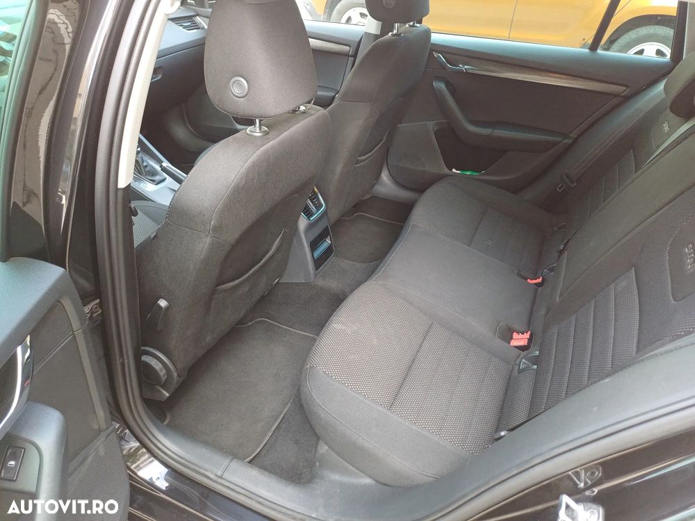 SKODA Octavia 2015 — imagine 15