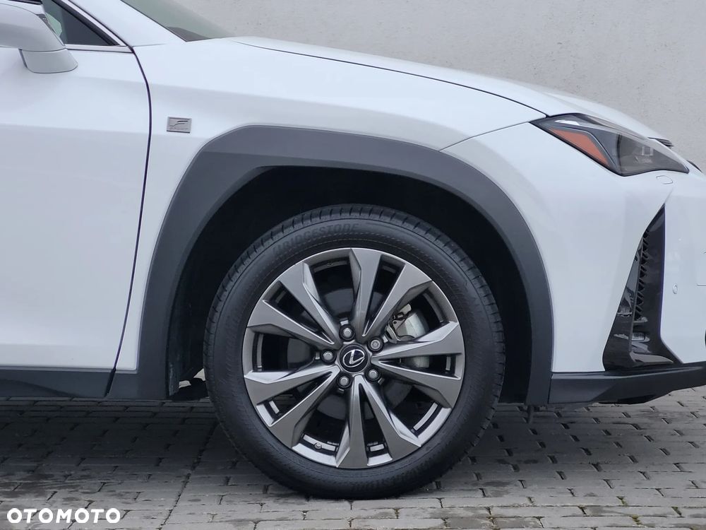 Lexus UX 250h GPF F Sport Design+ 2WD - 24