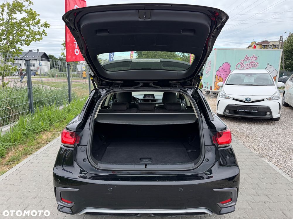Lexus CT - 28