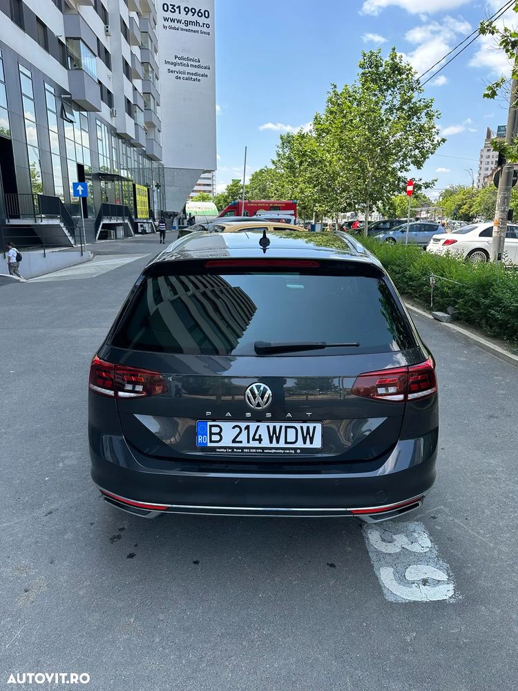 Volkswagen Passat 2.0 TDI DSG Comfortline - 3