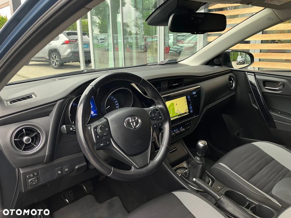 Toyota Auris 1.2 T Comfort - 32