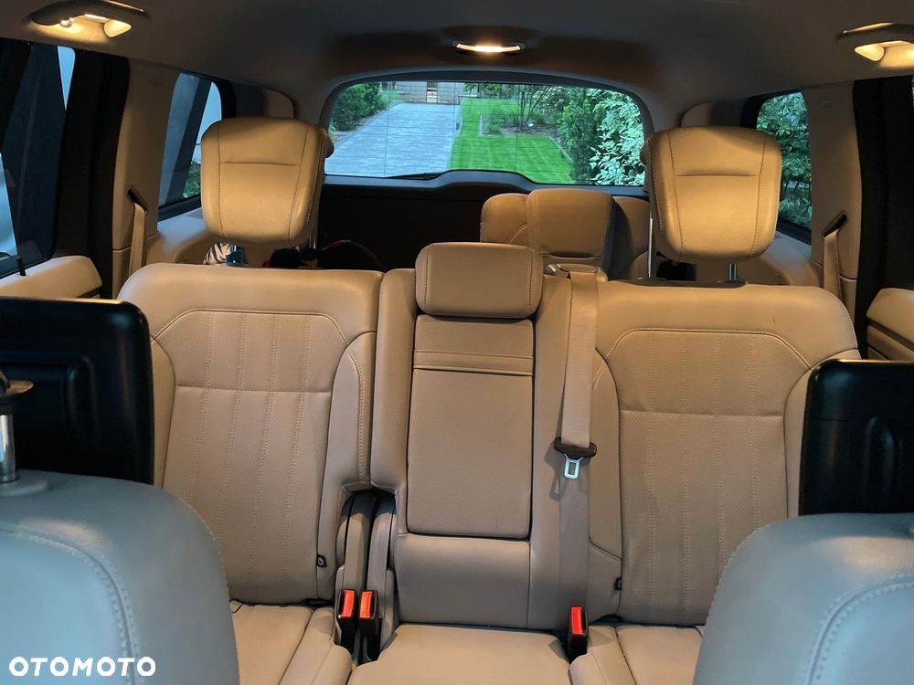 Mercedes-Benz GL 450 4Matic 7G-TRONIC - 28