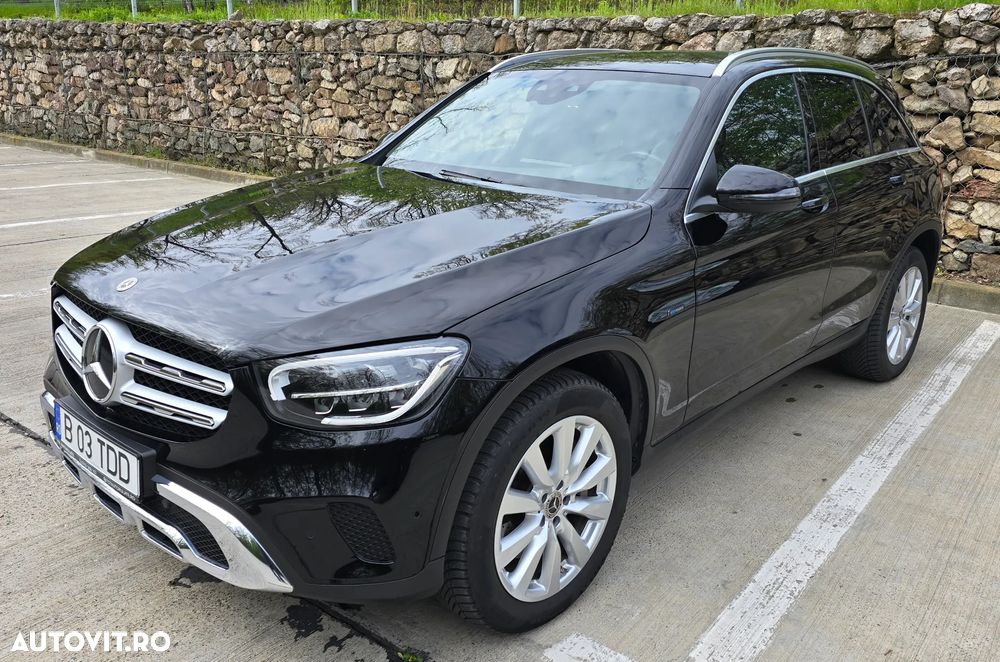 Mercedes-Benz GLC - 4