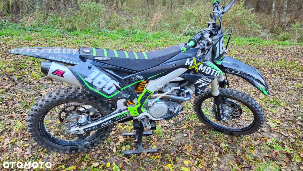 Kawasaki KX - 7