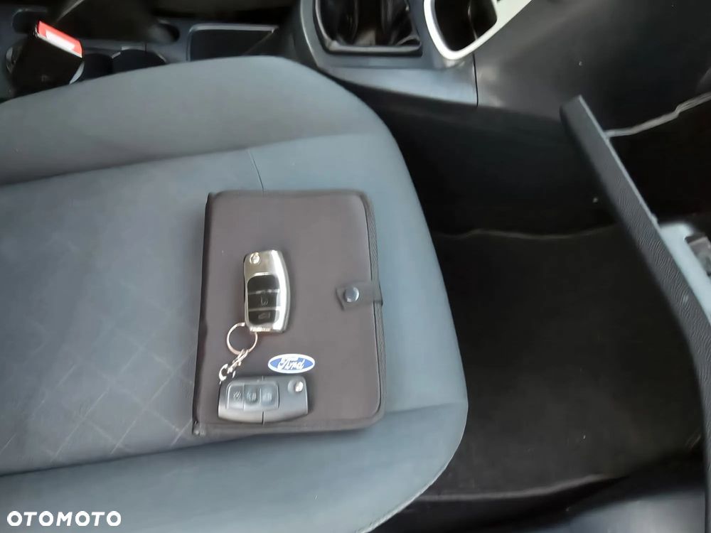 Ford Fiesta 1.25 Champions Edition - 24