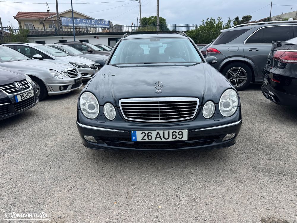 Mercedes-Benz E 220 CDi Avantgarde Aut. - 23