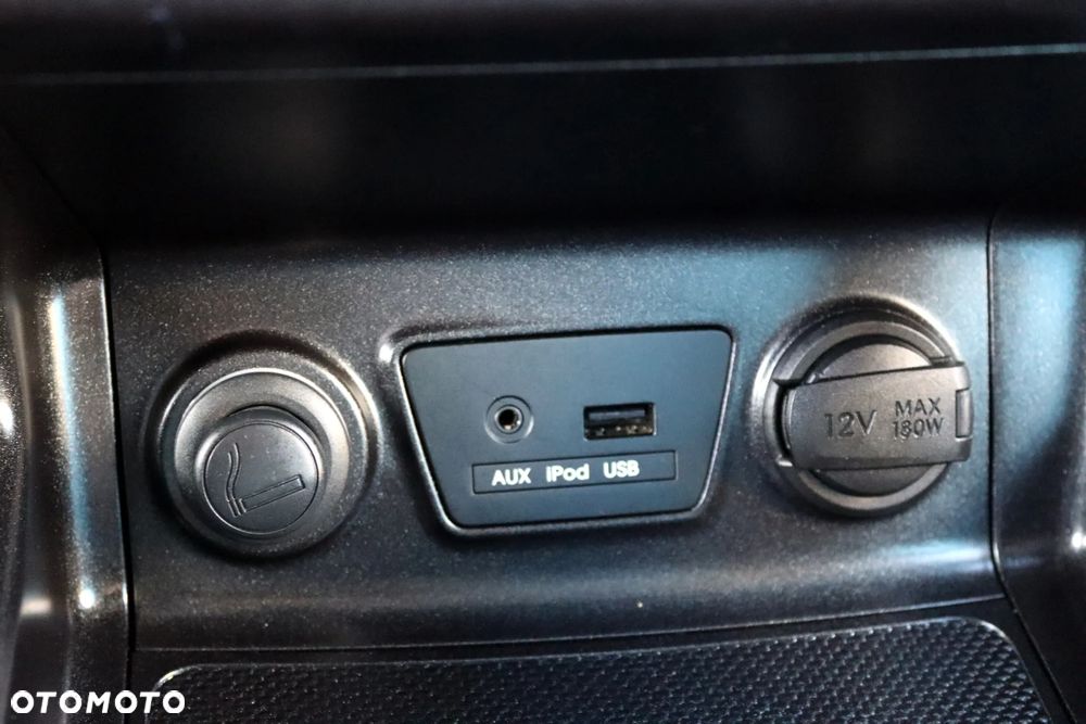 Hyundai ix35 1.6 2WD Fifa World Cup Edition - 32