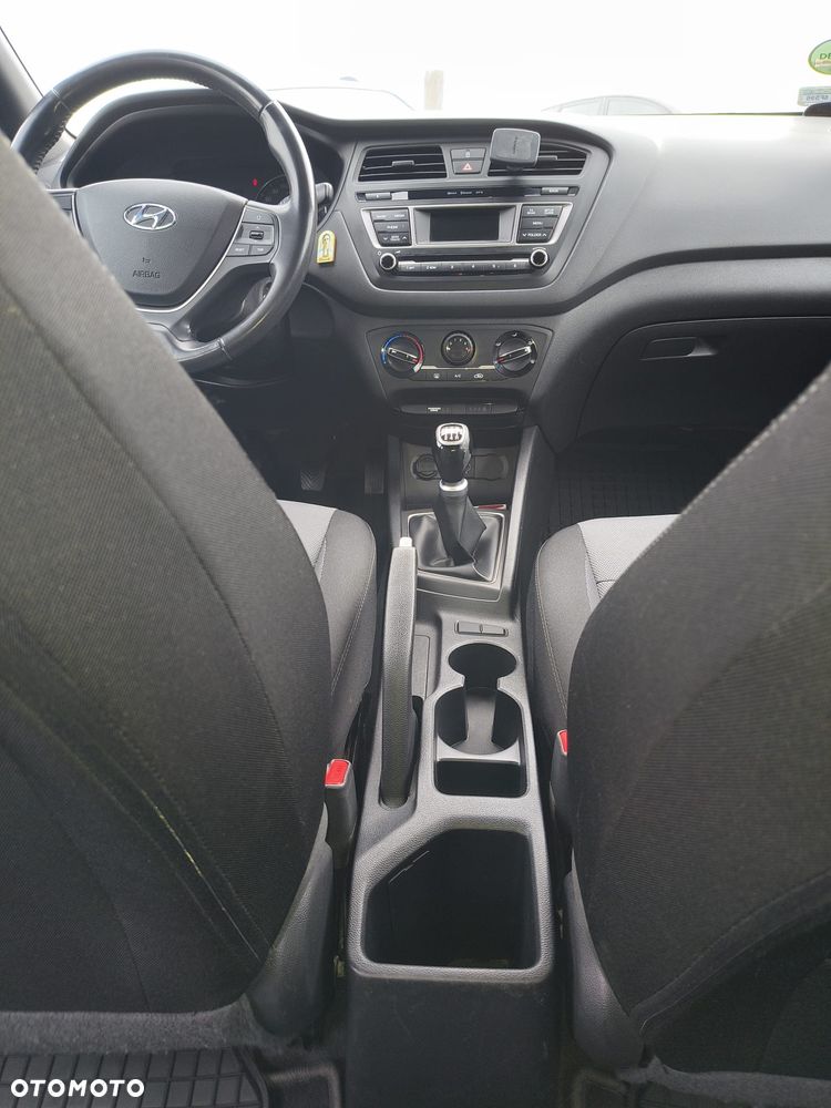 Hyundai i20 1.2 Classic Plus - 9