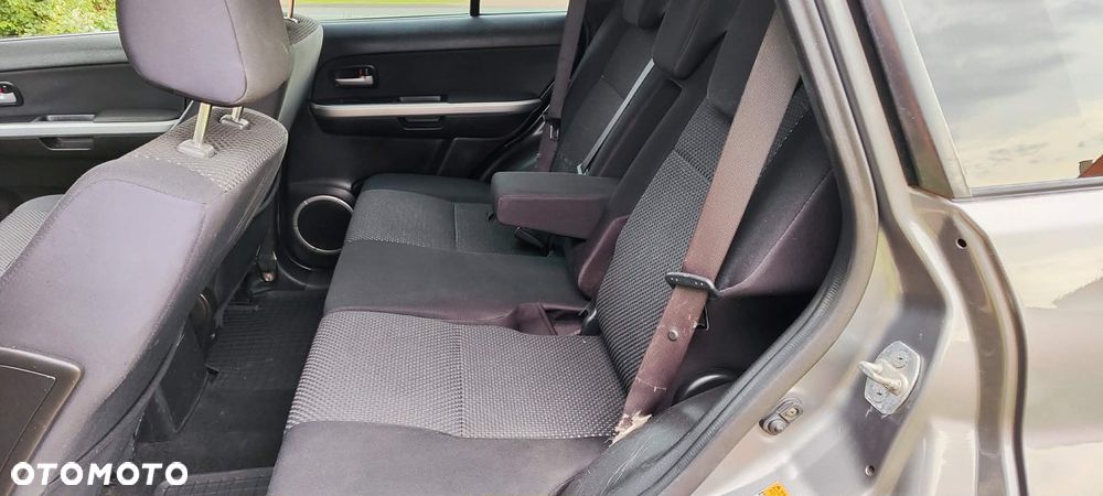 Suzuki Grand Vitara 1.9 DDiS - 17