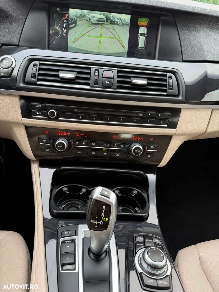 BMW Seria 5 520i Aut. - 4