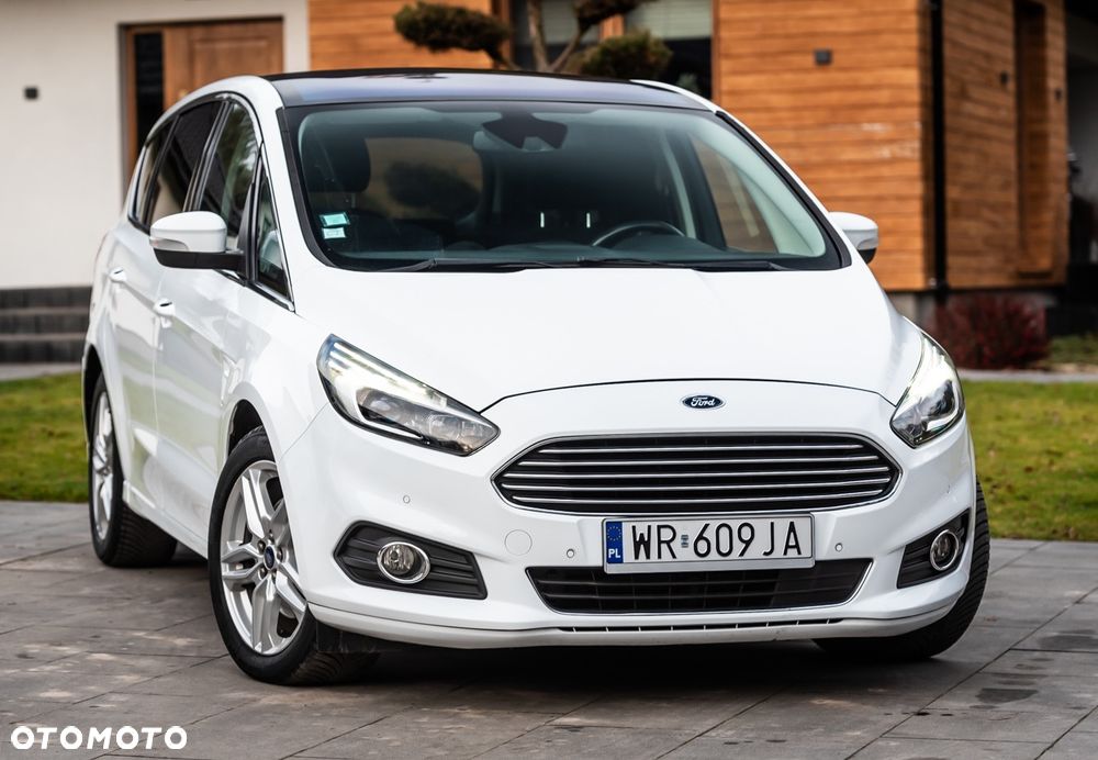 Ford S-Max 2.0 TDCi Vignale PowerShift - 2