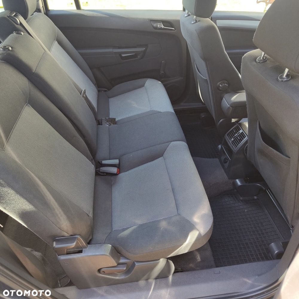 Opel Zafira 1.6 Cosmo EU5 - 10