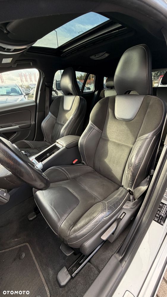 Volvo V60 D4 Drive-E R-Design Summum - 15