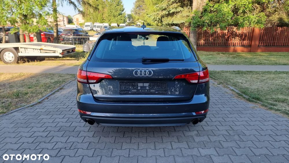 Audi A4 Avant 2.0 TFSI ultra - 12