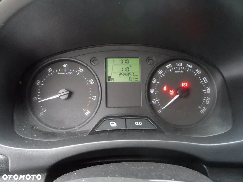 Skoda Fabia 1.4 16V Active - 6