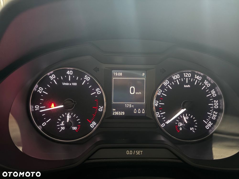 Skoda Octavia 1.8 TSI Ambition DSG - 10