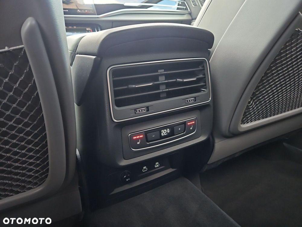 Audi Q7 - 30