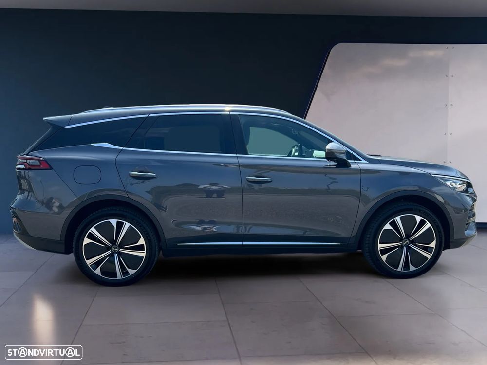 BYD Tang 108.8 kWh AWD Flagship - 4