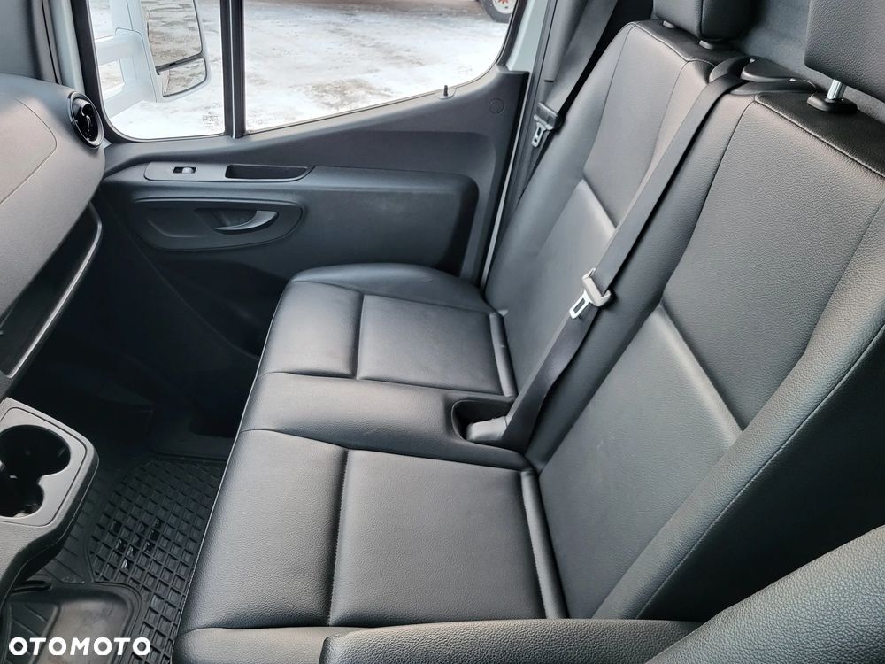 Mercedes-Benz Sprinter 317 Autolaweta najazd alu Hak 3500kg - 20