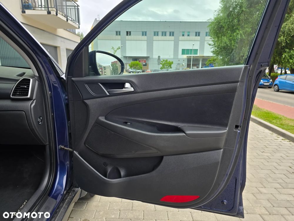 Hyundai Tucson 1.6 GDI BlueDrive Style 2WD - 22