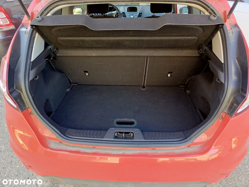 Ford Fiesta - 9
