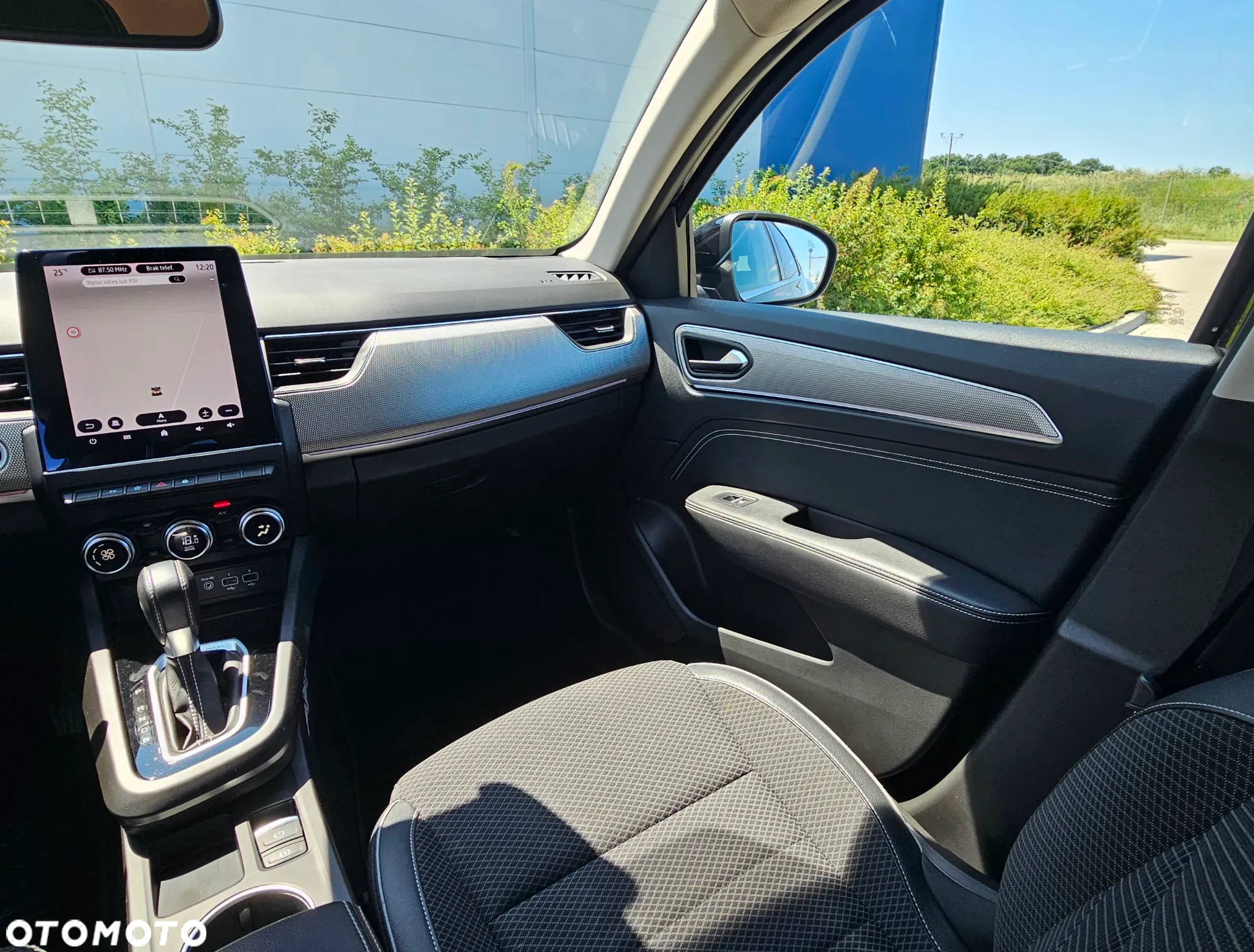 Renault Arkana 1.6 E-TECH Intens MMT - 13