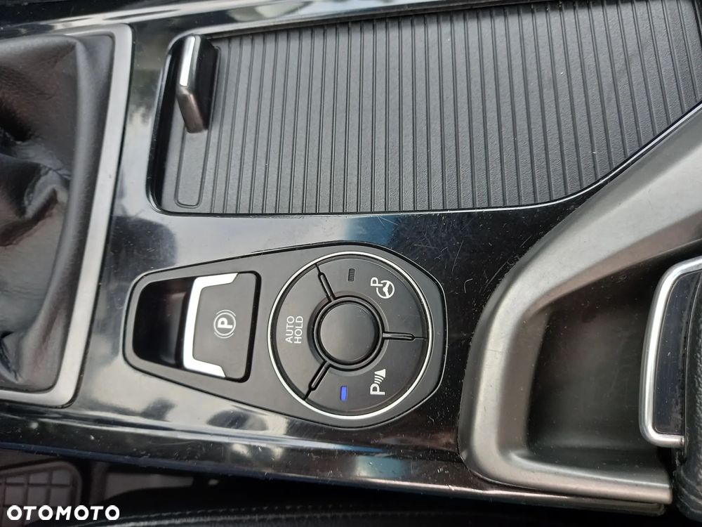 Hyundai i40 Kombi 2.0 Premium - 31