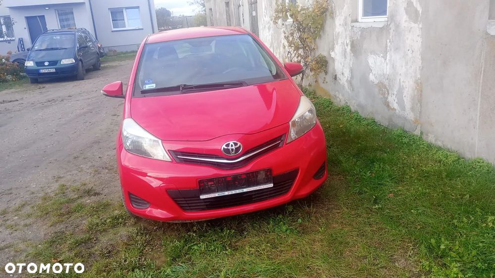 Toyota Yaris - 2