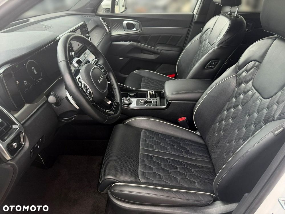Kia Sorento - 15